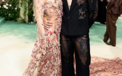 Dove Cameron & Damiano David Cozy Up on the 2024 Met Gala Red Carpet